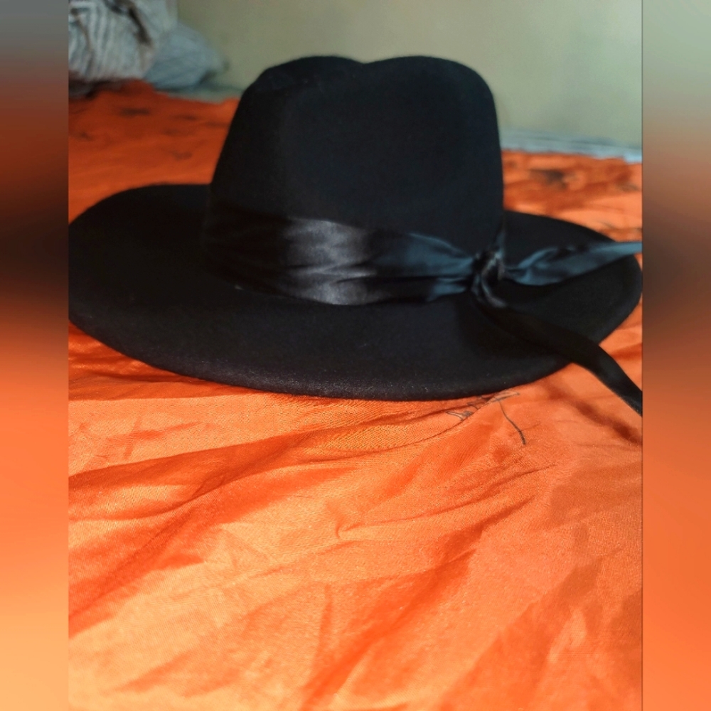 Black hat
